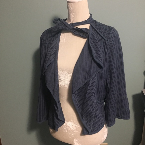 Cabi Jacket - Picture 2 of 4